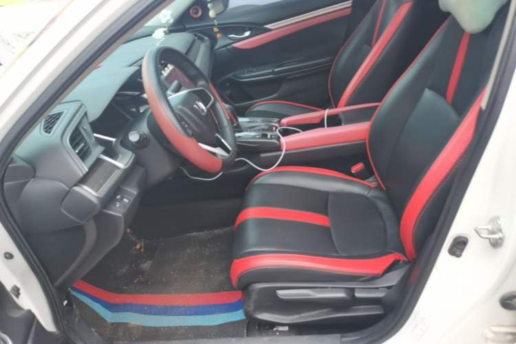Used Honda Civic 2019 220TURBO CVT Dynamic Edition China VI Left Front Seat
