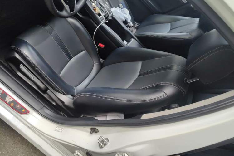 Used Honda Civic 2019 220TURBO CVT Dynamic Edition China V Left Front Seat