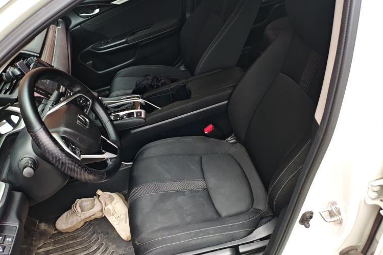 Used Honda Civic 2019 220TURBO CVT Dynamic Edition China VI Left Front Seat