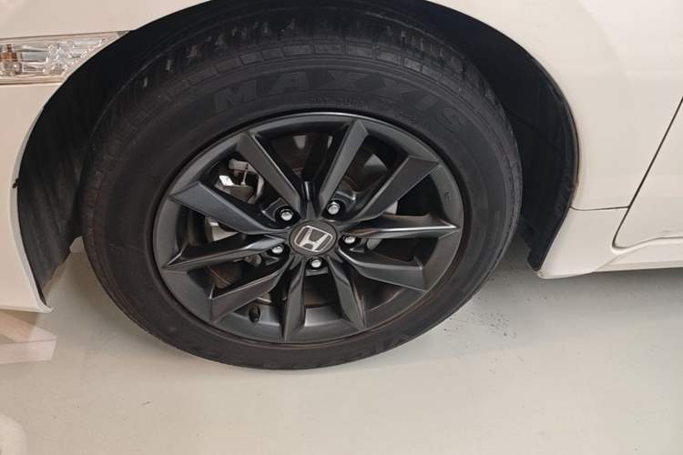 Used Honda Civic 2019 220TURBO CVT Dynamic Edition China VI Left Front Wheel Hub