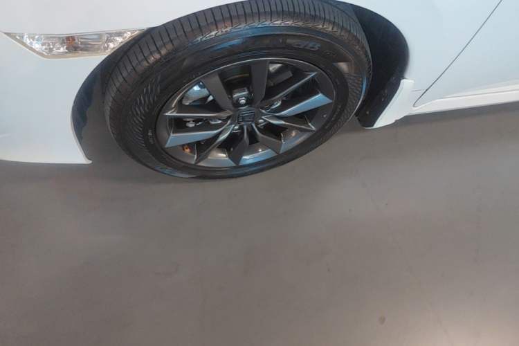 Used Honda Civic 2019 220TURBO CVT Dynamic Edition China VI Left Front Wheel Hub