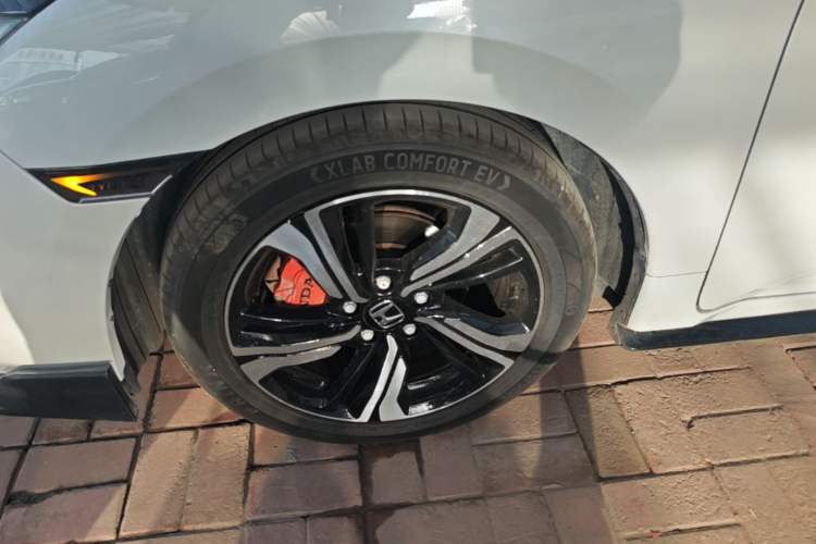 Used Honda Civic 2019 220TURBO CVT Dynamic Edition China VI Emission Standard Left Front Wheel Hub