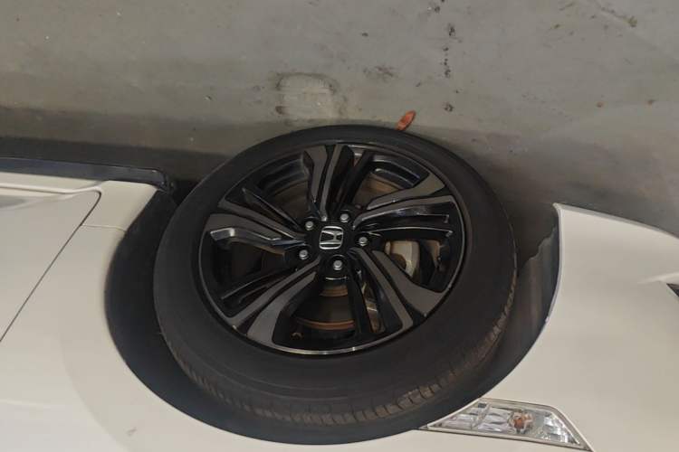 Used Honda Civic 2019 220TURBO CVT Dynamic Edition China VI Emission Standard Left Front Wheel Hub