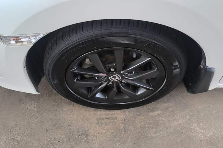 Used Honda Civic 2019 220TURBO CVT Dynamic Edition China VI Left Front Wheel Hub