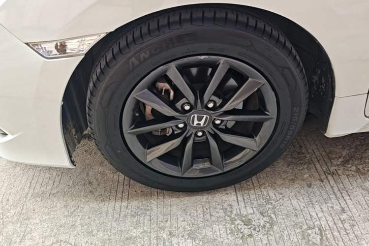 Used Honda Civic 2019 220TURBO CVT Dynamic Edition China VI Left Front Wheel Hub