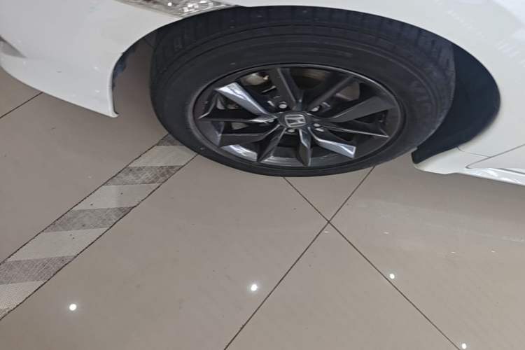 Used Honda Civic 2019 220TURBO CVT Dynamic Edition China VI Left Front Wheel Hub