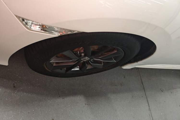 Used Honda Civic 2019 220TURBO CVT Dynamic Edition China VI Left Front Wheel Hub