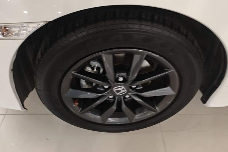Used Honda Civic 2019 220TURBO CVT Dynamic Edition China VI Left Front Wheel Hub