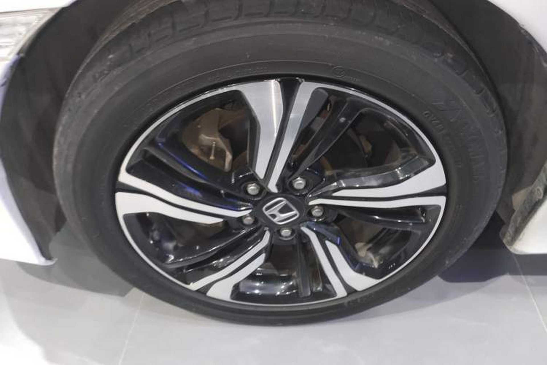 Used Honda Civic 2019 220TURBO CVT Power Edition China VI Emission Standard Left Front Wheel Hub