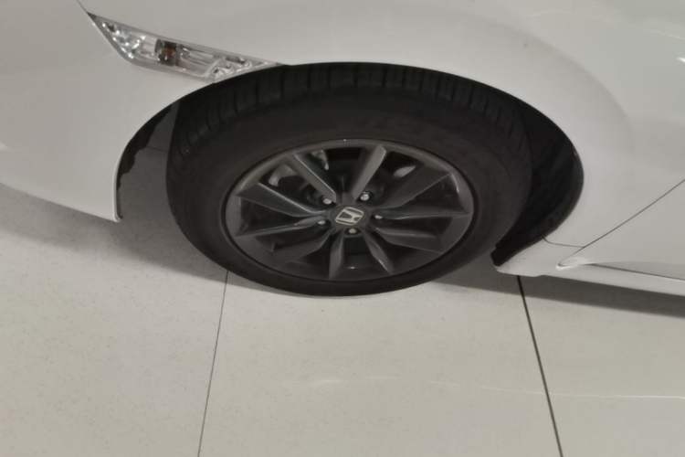Used Honda Civic 2019 220TURBO CVT Dynamic Edition China VI Left Front Wheel Hub