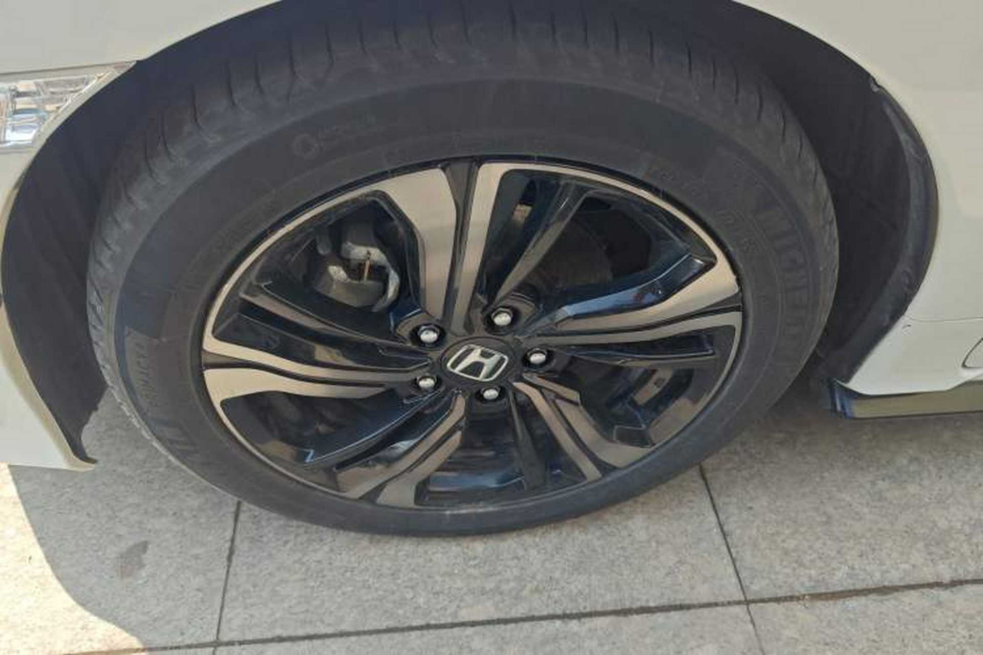 Used Honda Civic 2019 220TURBO CVT Dynamic Edition China VI Emission Standard Left Front Wheel Hub