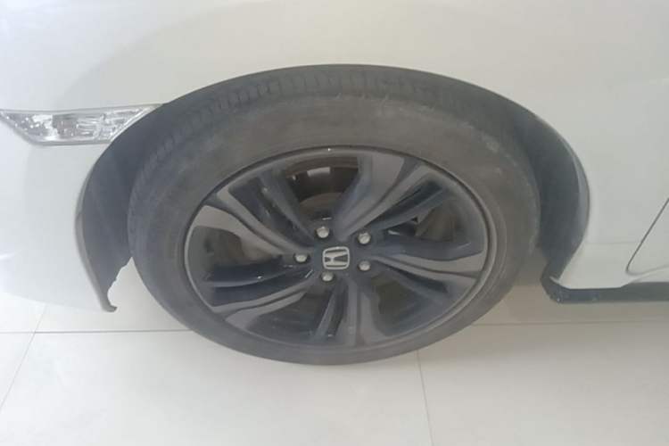 Used Honda Civic 2019 220TURBO CVT Dynamic Edition China VI Emission Standard Left Front Wheel Hub