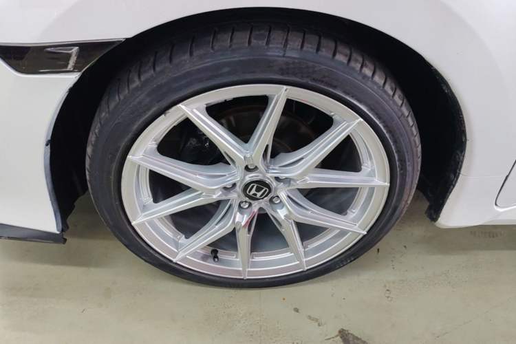 Used Honda Civic 2019 220TURBO CVT Dynamic Edition China VI Left Front Wheel Hub