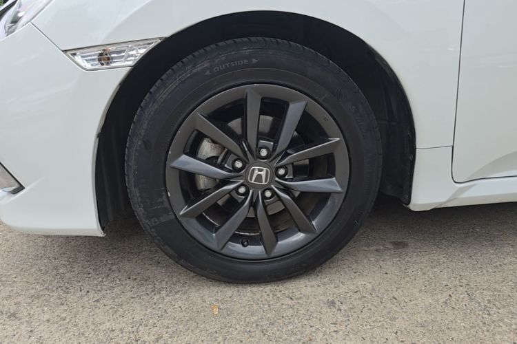 Used Honda Civic 2019 220TURBO CVT Dynamic Edition China V Left Front Wheel Hub