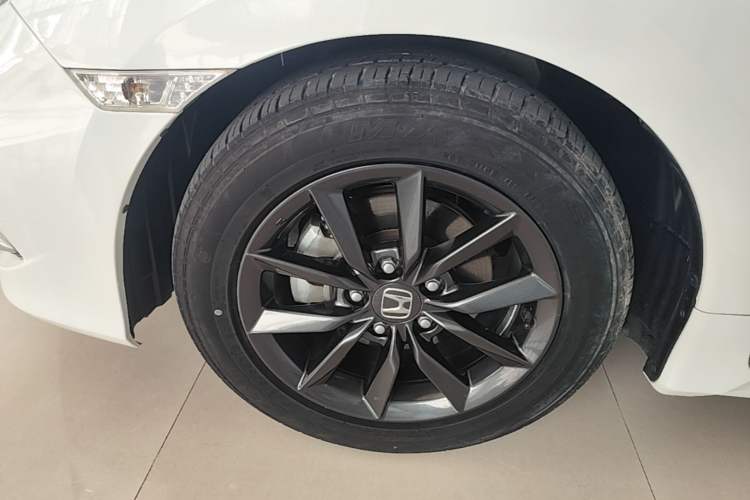 Used Honda Civic 2019 220TURBO CVT Dynamic Edition China VI Left Front Wheel Hub