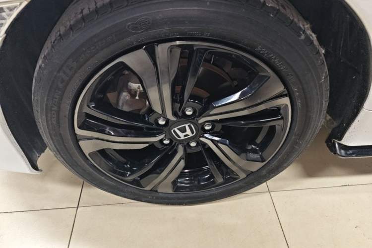 Used Honda Civic 2019 220TURBO CVT Dynamic Edition China VI Emission Standard Left Front Wheel Hub