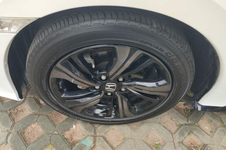 Used Honda Civic 2019 220TURBO CVT Dynamic Edition China VI Emission Standard Left Front Wheel Hub
