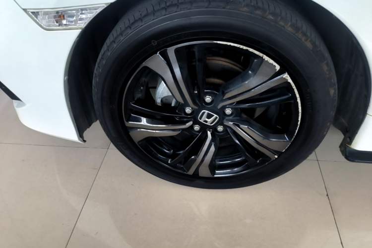Used Honda Civic 2019 220TURBO CVT Dynamic Edition China VI Emission Standard Left Front Wheel Hub