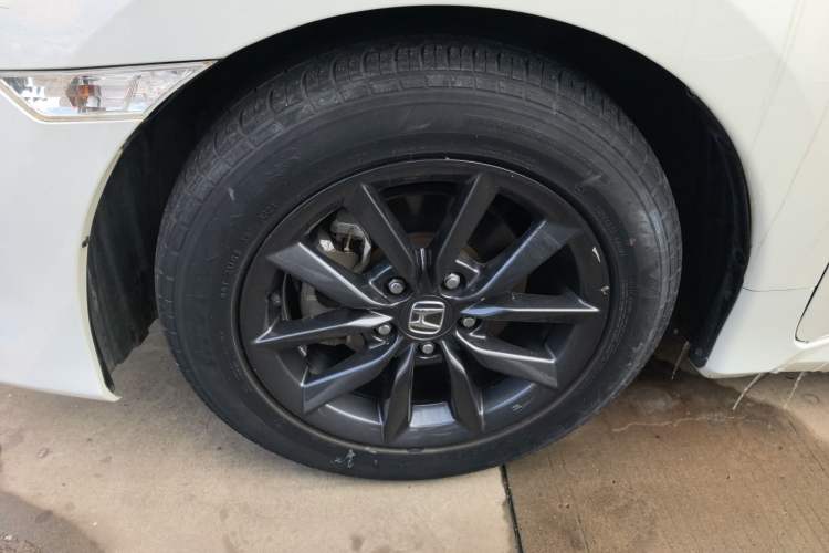 Used Honda Civic 2019 220TURBO CVT Dynamic Edition China VI Left Front Wheel Hub