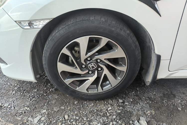 Used Honda Civic 2019 180TURBO CVT Shangyue Edition China VI Emission Standard Left Front Wheel Hub