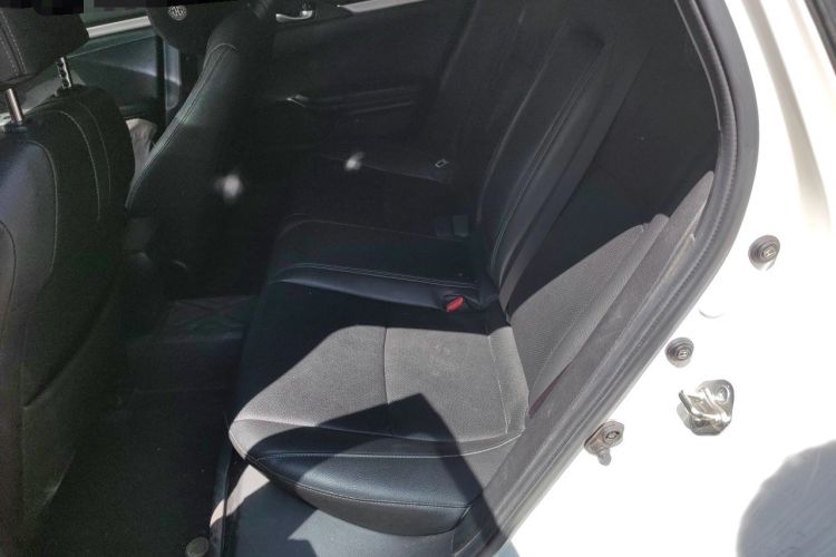 Used Honda Civic 2019 220TURBO CVT Dynamic Edition China VI Left Rear Seat