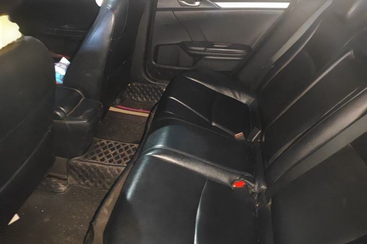 Used Honda Civic 2019 220TURBO CVT Dynamic Edition China VI Left Rear Seat