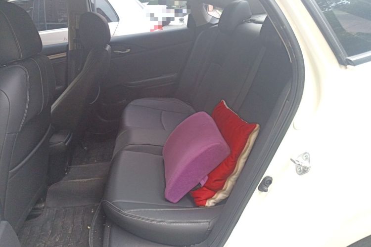 Used Honda Civic 2019 180TURBO CVT Shangyue Edition China V Emission Standard Left Rear Seat
