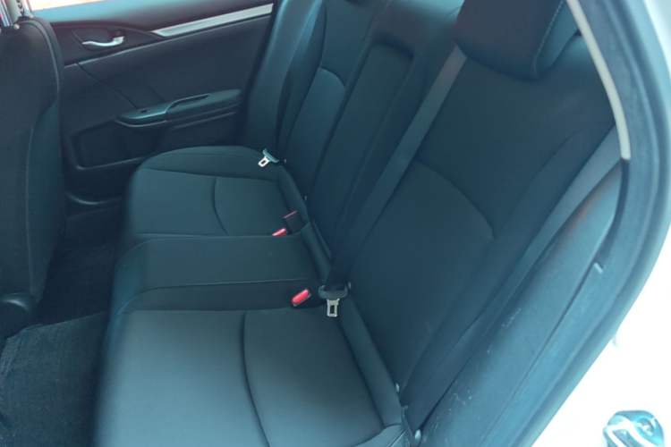 Used Honda Civic 2019 220TURBO CVT Dynamic Edition China VI Left Rear Seat