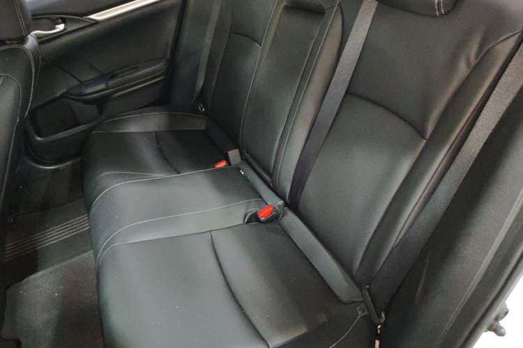 Used Honda Civic 2019 220TURBO CVT Dynamic Edition China VI Left Rear Seat