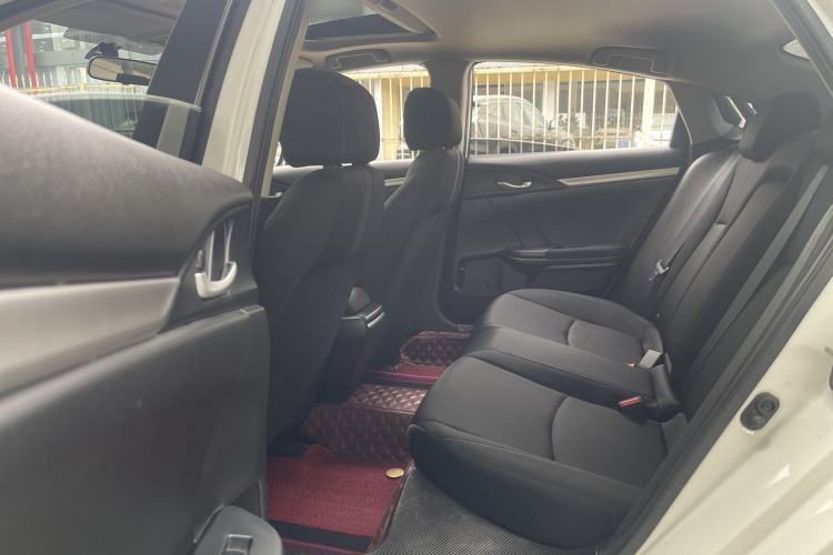 Used Honda Civic 2019 220TURBO CVT Dynamic Edition China VI Left Rear Seat