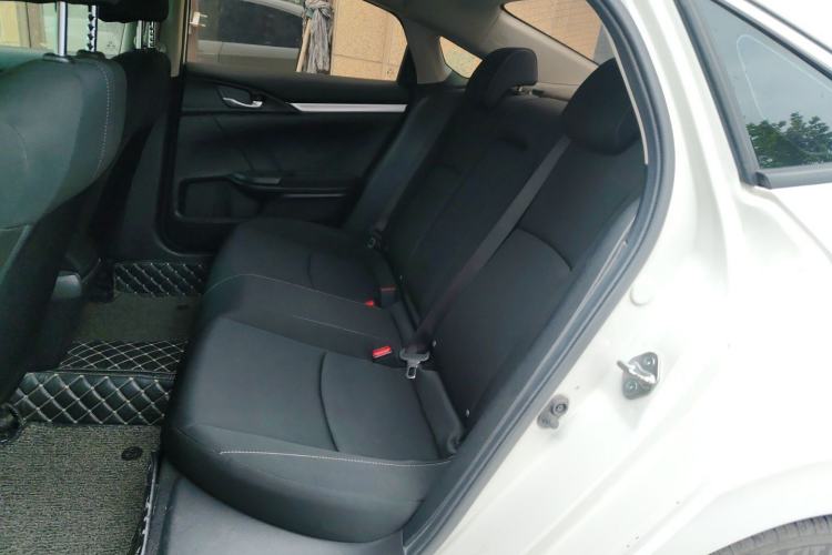 Used Honda Civic 2019 220TURBO CVT Dynamic Edition China VI Left Rear Seat