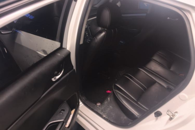 Used Honda Civic 2019 180TURBO CVT Shangdong Edition China VI Left Rear Seat