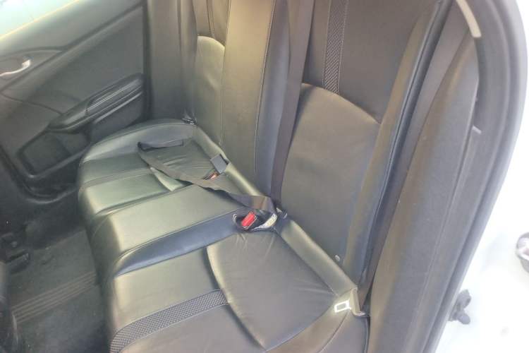 Used Honda Civic 2019 180TURBO CVT Shangqing Edition China V Left Rear Seat