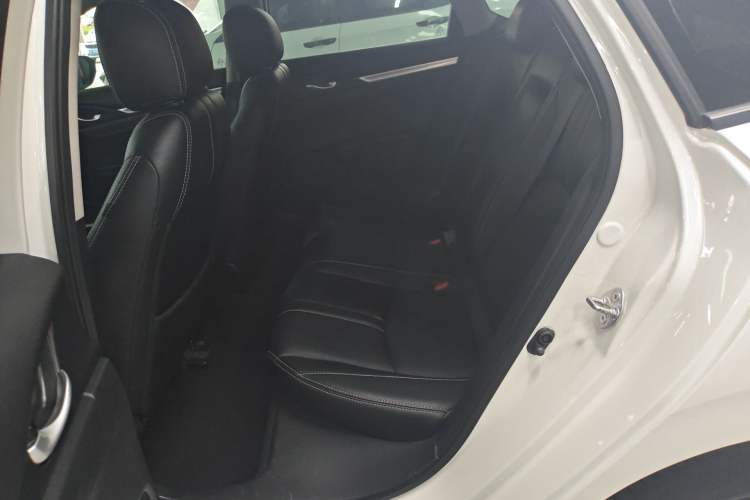 Used Honda Civic 2019 220TURBO CVT Dynamic Edition China VI Left Rear Seat