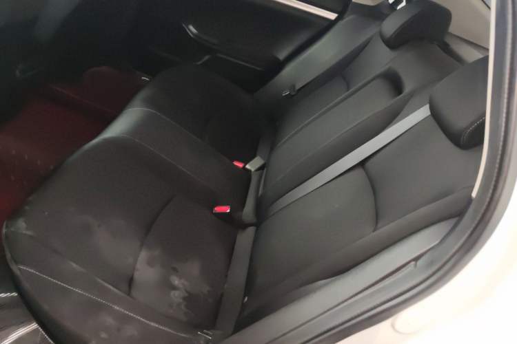 Used Honda Civic 2019 220TURBO CVT Dynamic Edition China VI Left Rear Seat