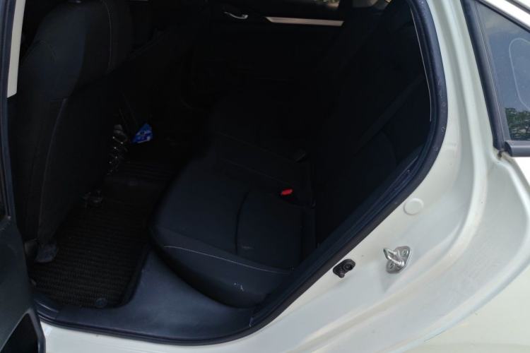 Used Honda Civic 2019 220TURBO CVT Dynamic Edition China VI Left Rear Seat