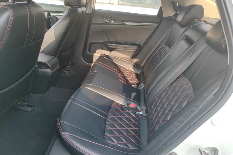Used Honda Civic 2019 220TURBO CVT Dynamic Edition China VI Left Rear Seat