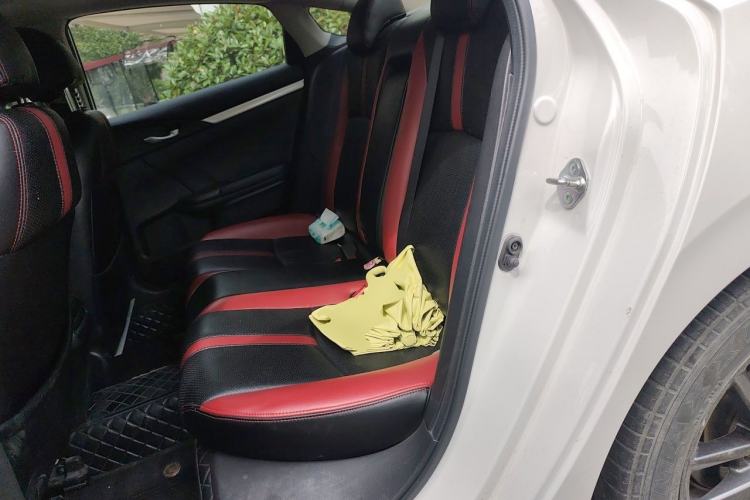 Used Honda Civic 2019 220TURBO CVT Dynamic Edition China VI Left Rear Seat