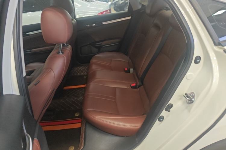 Used Honda Civic 2019 220TURBO CVT Dynamic Edition China VI Emission Standard Left Rear Seat