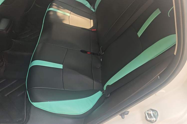 Used Honda Civic 2019 220TURBO CVT Dynamic Edition China VI Emission Standard Left Rear Seat