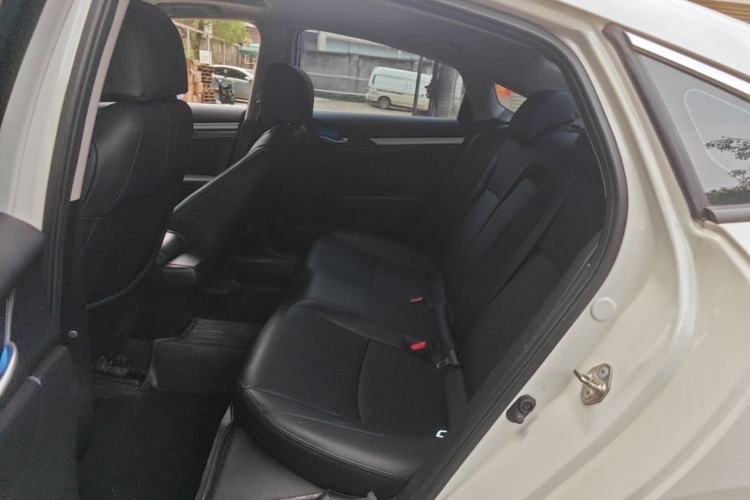 Used Honda Civic 2019 220TURBO CVT Dynamic Edition China VI Left Rear Seat