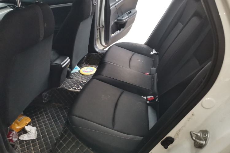 Used Honda Civic 2019 220TURBO CVT Dynamic Edition China VI Left Rear Seat