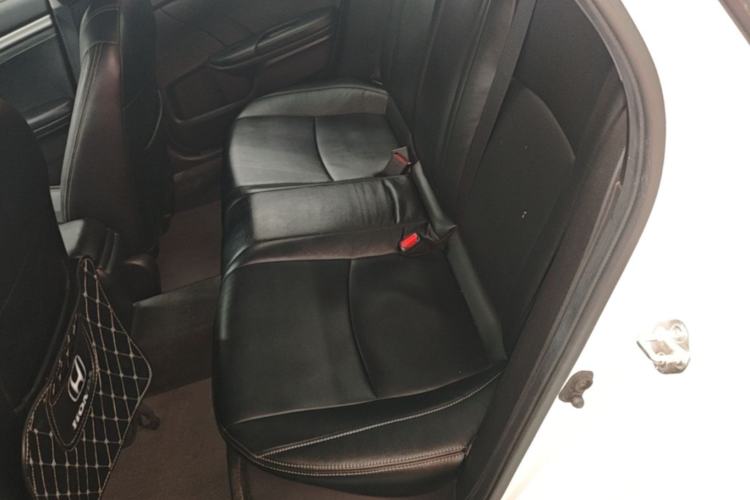 Used Honda Civic 2019 220TURBO CVT Dynamic Edition China VI Left Rear Seat