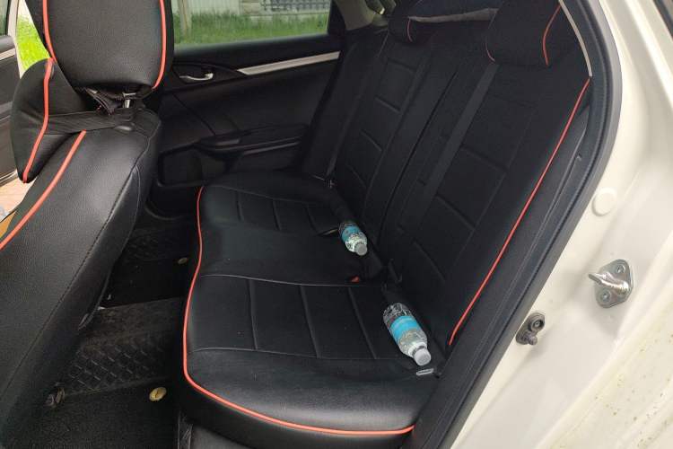 Used Honda Civic 2019 220TURBO CVT Dynamic Edition China VI Left Rear Seat
