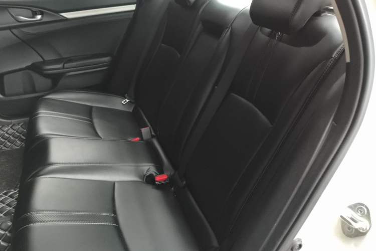 Used Honda Civic 2019 220TURBO CVT Dynamic Edition China VI Left Rear Seat