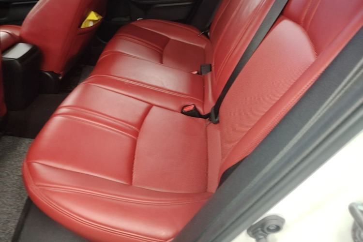 Used Honda Civic 2019 220TURBO CVT Dynamic Edition China VI Emission Standard Left Rear Seat