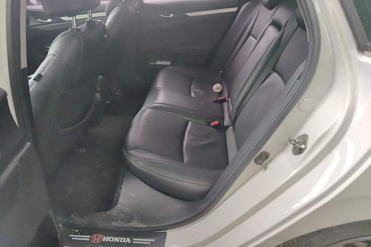 Used Honda Civic 2019 220TURBO CVT Dynamic Edition China VI Left Rear Seat