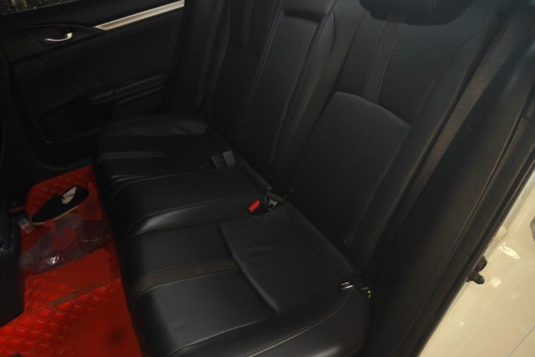 Used Honda Civic 2019 220TURBO CVT Power Edition China VI Emission Standard Left Rear Seat