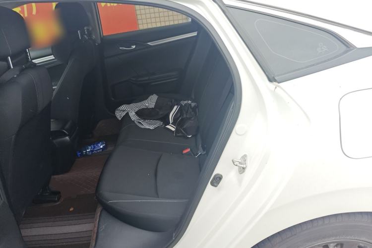Used Honda Civic 2019 220TURBO CVT Dynamic Edition China VI Left Rear Seat