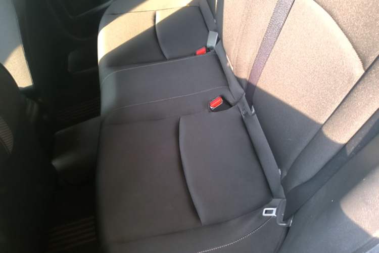 Used Honda Civic 2019 220TURBO CVT Dynamic Edition China VI Emission Standard Left Rear Seat